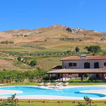 Tenuta Lanza Il Mulino Acquaviva Platani المظهر الخارجي الصورة