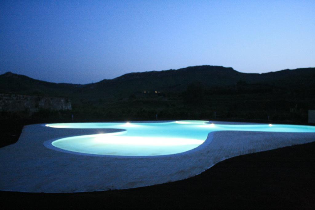 Tenuta Lanza Il Mulino Acquaviva Platani المظهر الخارجي الصورة
